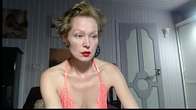 Snapshot of Marquise555 chatting on September 2025 05:30:01 PM Marquise555 online show from September 2025 05:30:01 PM