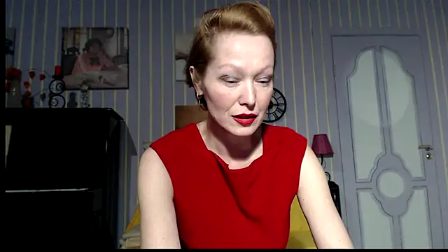 Marquise555 online show from December 2025 05:47:02 PM