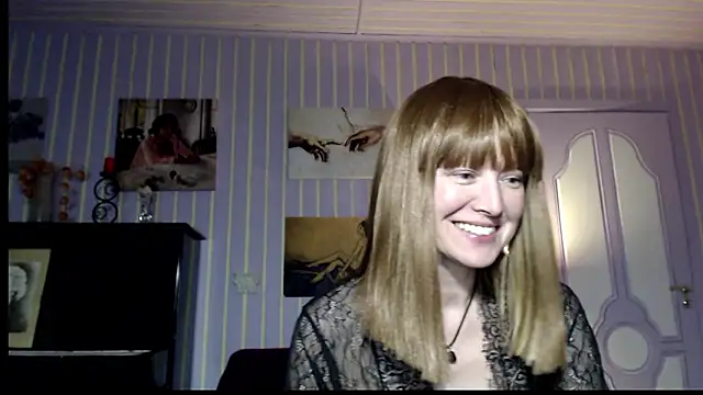 Snapshot of Marquise555 chatting on March 2026 05:31:02 PM Marquise555 online show from March 2026 05:31:02 PM