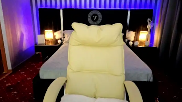 Lexi Si online show from September 2025 05:47:01 AM