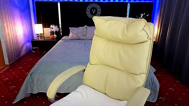 Lexi Si online show from October 2025 07:06:02 AM