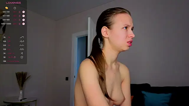 Snapshot of Dream_emma chatting on September 2025 01:59:01 AM Dream emma online show from September 2025 01:59:01 AM