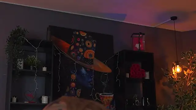 Evelyn Evyyy online show from April 2026 06:55:01 PM