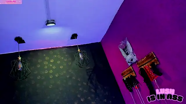 Alexa Slave online show from April 2026 09:39:33 PM