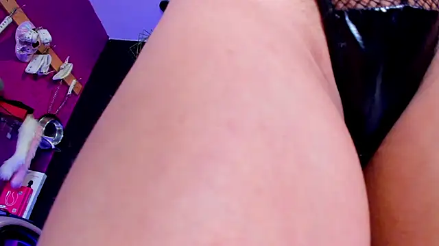 Alexa Slave online show from May 2026 07:18:01 PM