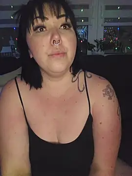 -BonnieBlack- online show from December 2025 04:48:02 AM