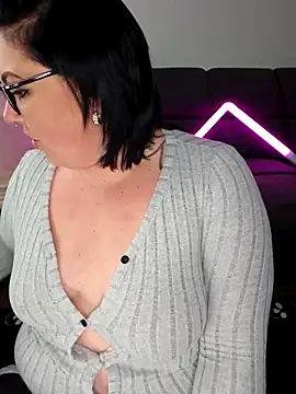 -BonnieBlack- online show from November 2025 07:56:01 AM