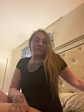 Snapshot of StaceyWildXo chatting on February 2026 03:51:01 AM StaceyWildXo online show from February 2026 03:51:01 AM