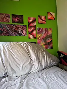 Snapshot of MASTERMONEY chatting on February 2025 02:32:01 PM MASTERMONEY online show from February 2025 02:32:01 PM