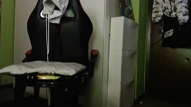 Snapshot of MASTERMONEY chatting on January 2025 12:27:02 AM MASTERMONEY online show from January 2025 12:27:02 AM