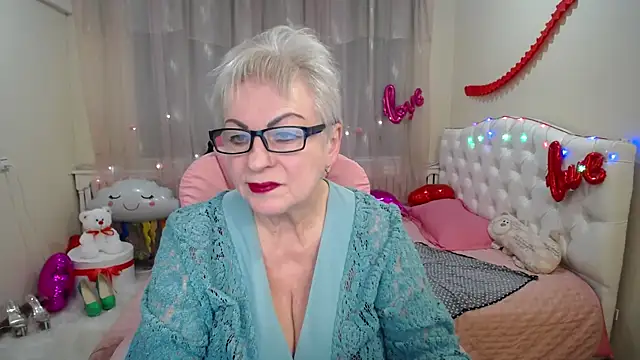KayleSmoll online show from March 2025 04:52:02 AM