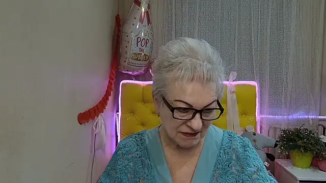 KayleSmoll online show from March 2025 01:54:01 AM