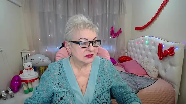 KayleSmoll online show from March 2025 05:17:02 AM