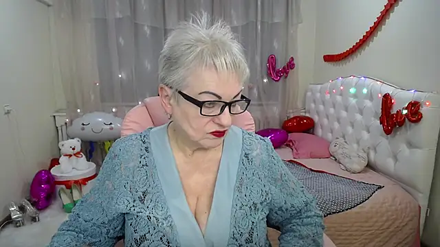 KayleSmoll online show from March 2025 01:26:01 AM