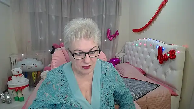 KayleSmoll online show from March 2025 04:41:01 AM