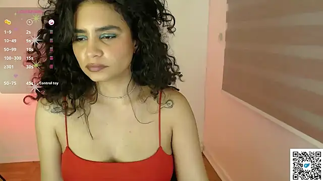 Snapshot of cinnamon_rosa chatting on October 2025 10:06:01 PM cinnamon rosa online show from October 2025 10:06:01 PM