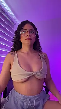 cinnamon rosa online show from January 2026 06:55:01 PM