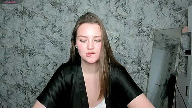 DeniRicchii online show from March 2026 06:15:01 PM