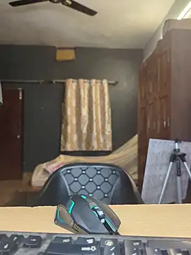 richardjames95 online show from October 2025 08:21:01 PM