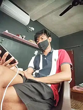 richardjames95 online show from February 2026 12:14:02 PM