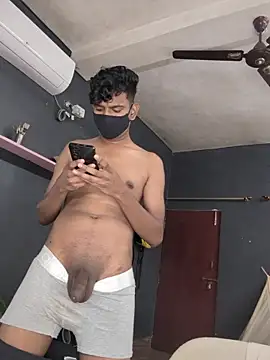 richardjames95 online show from October 2025 01:21:01 PM