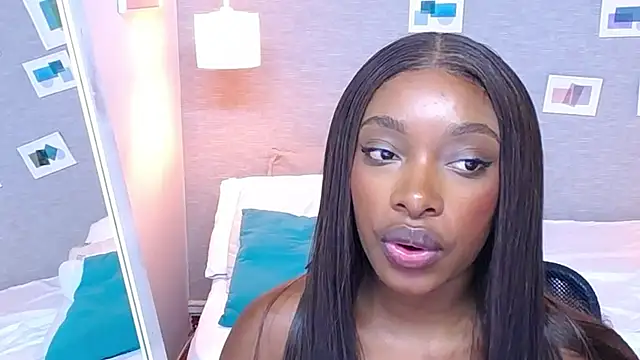 Shamiraa moore online show from March 2025 04:39:02 PM