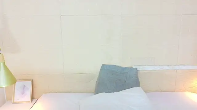 Shamiraa moore online show from October 2025 07:58:01 PM