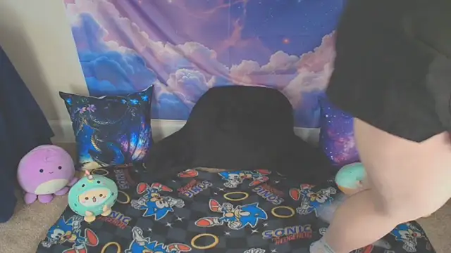 MilkyBunny online show from February 2026 06:40:02 PM