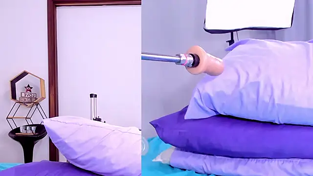 Snapshot of Emma__Erotic chatting on March 2025 10:53:01 PM Emma Erotic online show from March 2025 10:53:01 PM