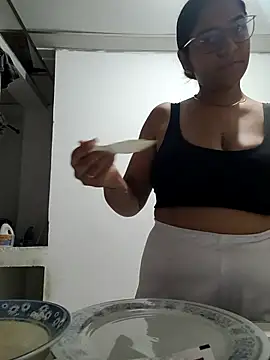 Sofythom1 online show from June 2026 01:55:01 AM