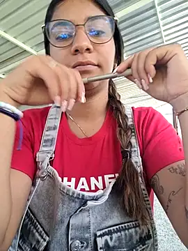 Sofythom1 online show from March 2026 03:24:02 PM