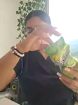 Sofythom1 online show from March 2026 09:57:01 PM