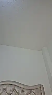 Kloemoretti online show from February 2025 03:18:02 AM
