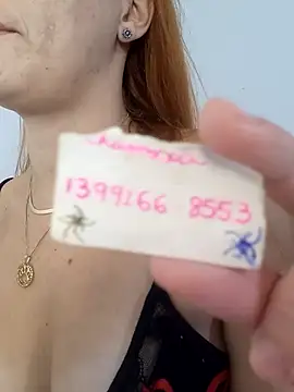 Paolaruiva online show from March 2025 10:17:02 AM