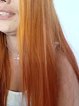 Paolaruiva online show from February 2025 10:54:02 AM