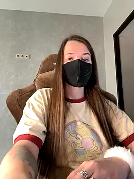 BlackM00n8 online show from October 2025 07:51:02 AM