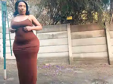 GiantBootyMilf online show from February 2025 03:42:02 PM