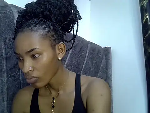 cute-alexis online show from October 2025 11:07:01 AM