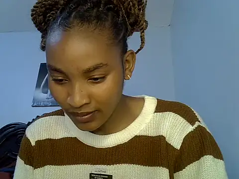 cute-alexis online show from April 2026 06:10:01 PM