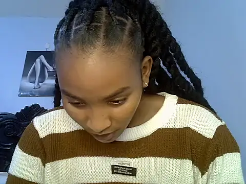 cute-alexis online show from March 2026 08:33:01 PM