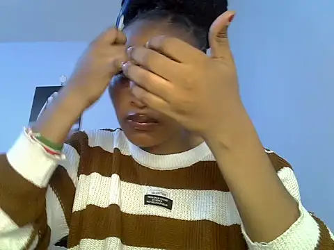 cute-alexis online show from April 2026 08:38:02 AM