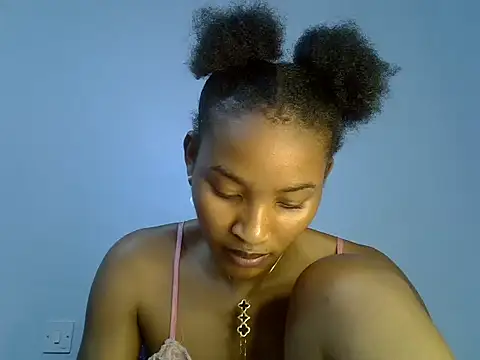 cute-alexis online show from November 2025 10:24:01 PM