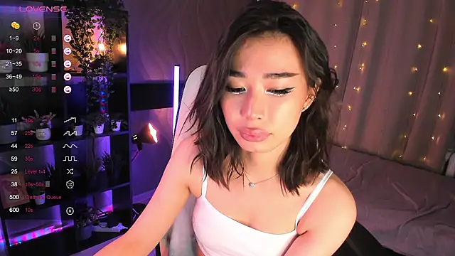 sensualily online show from November 2025 03:56:02 PM