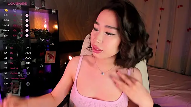 sensualily online show from February 2026 04:15:01 PM