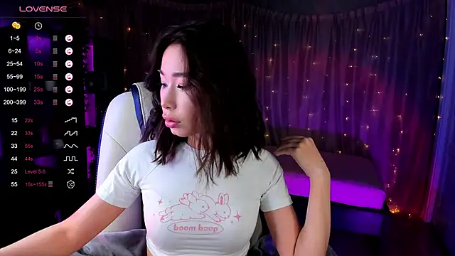 Snapshot of sensualily chatting on February 2025 04:43:02 PM sensualily online show from February 2025 04:43:02 PM