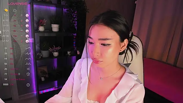 Snapshot of sensualily chatting on September 2025 03:56:01 PM sensualily online show from September 2025 03:56:01 PM