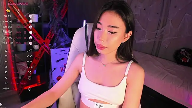 Snapshot of sensualily chatting on October 2025 02:19:01 PM sensualily online show from October 2025 02:19:01 PM