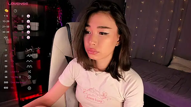 sensualily online show from November 2025 03:34:01 PM