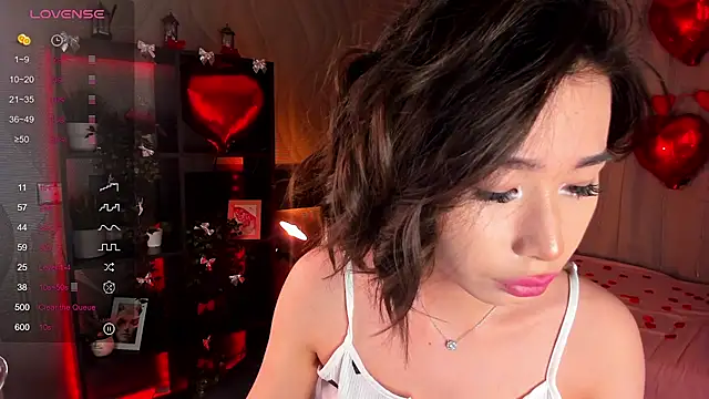 sensualily online show from February 2026 03:45:02 PM