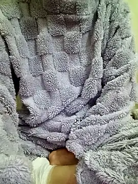 YunLem online show from January 2026 02:39:02 AM